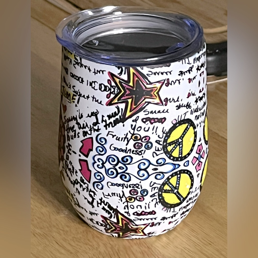 ☮️🆕 Cute Peace and Love Stainless Cup with Plastic Cover